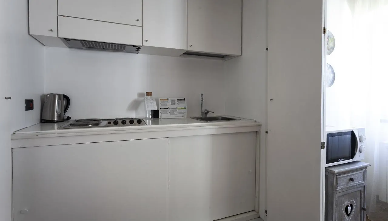 Apartment Italianway-Corso Monforte Milan